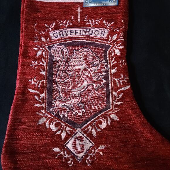 Universal Studios Wizarding World of Harry Potter Gryffindor Christmas Stocking - Picture 2 of 7